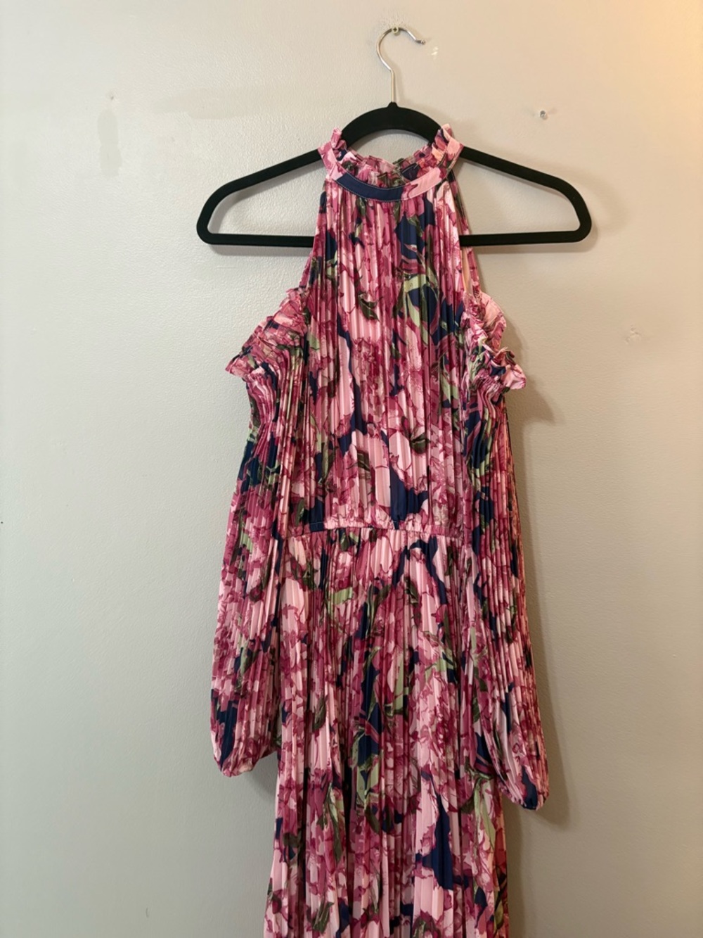 Petal & Pup Pink Floral Cold-Shoulder Maxi Dress - Picture 7 of 9